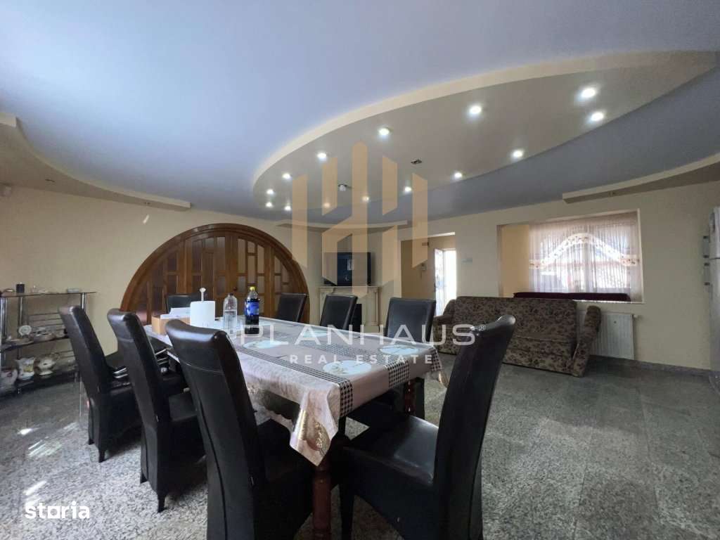 Casă Tăutii de Sus ,la drum principal pozitie excelentă ,462 mp ter - Imagine principală: 4/20