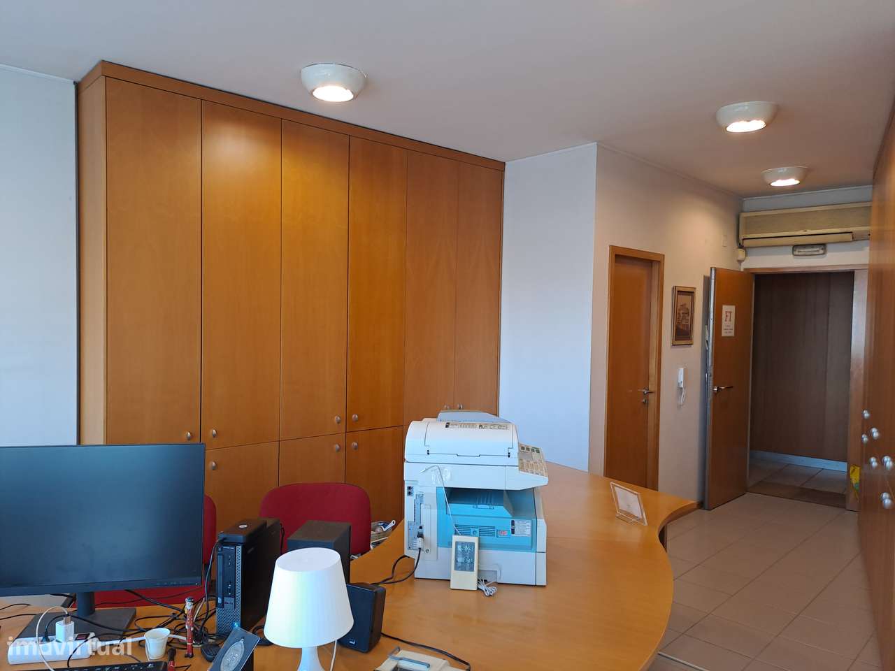 Escritório à venda no centro de Braga-5