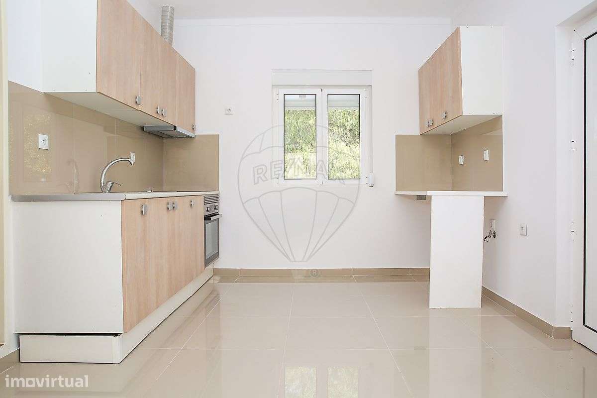 Moradia T2 para arrendamento - Grande imagem: 2/31