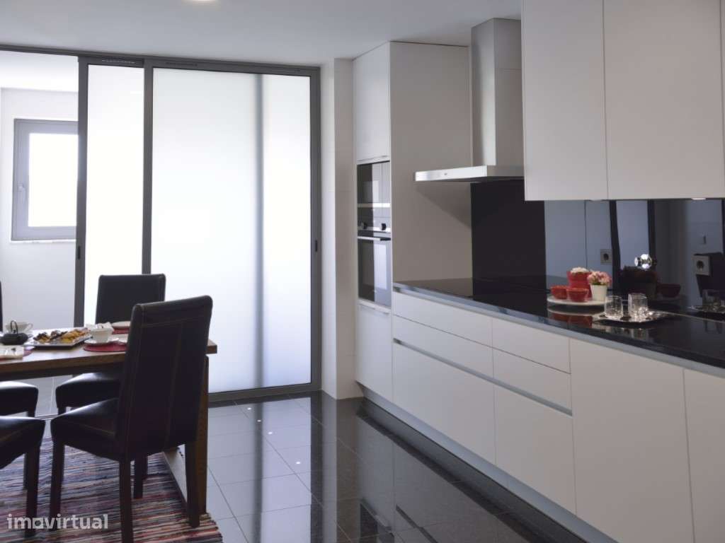 Edifício Portas do Sol - T4-3