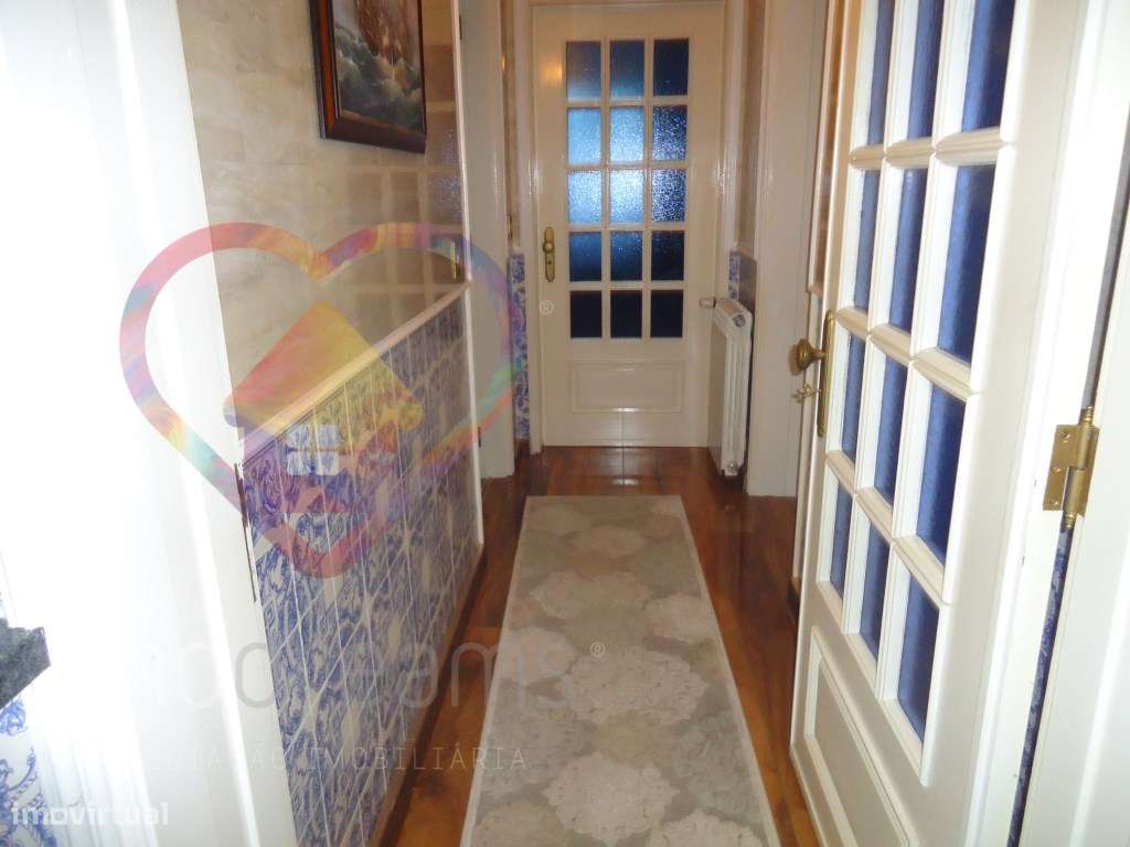 Moradia T5 com piscina + apartamento T1 em Esgueira, Aveiro-24