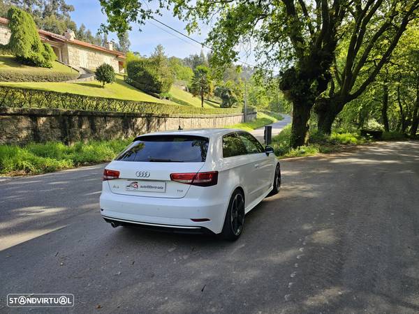 Audi A3 1.6 TDI S-line - 8