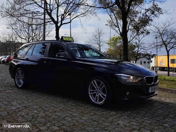 BMW 318 d DPF Touring - 22