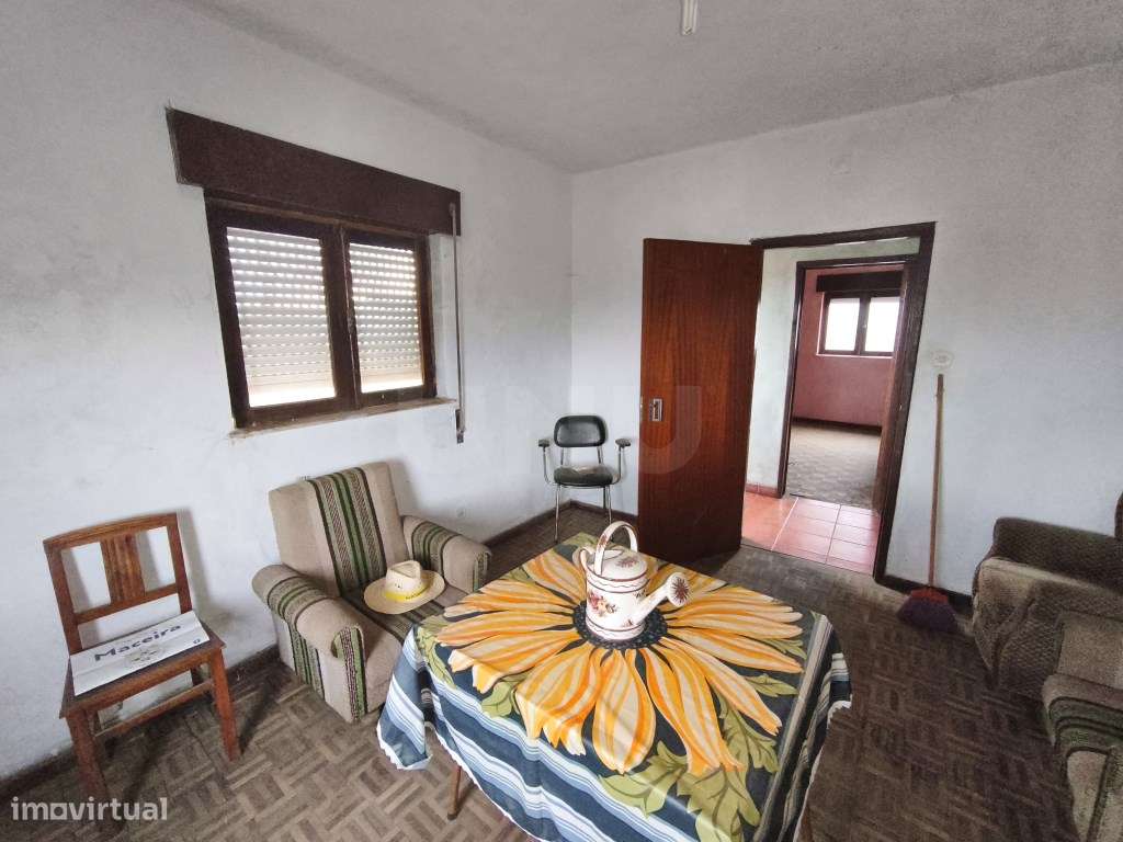 Moradia com vistas para a Serra da Estrela. Fantástica oportunidade! - Grande imagem: 4/26