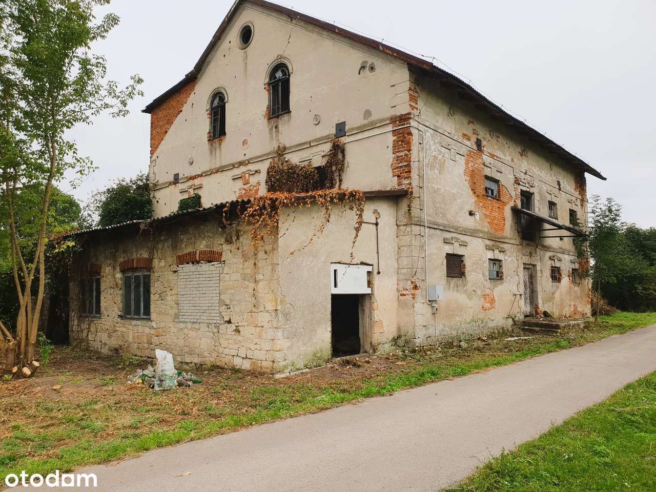 STARY MŁYN Z OGROMNYM POTENCJAŁEM-4