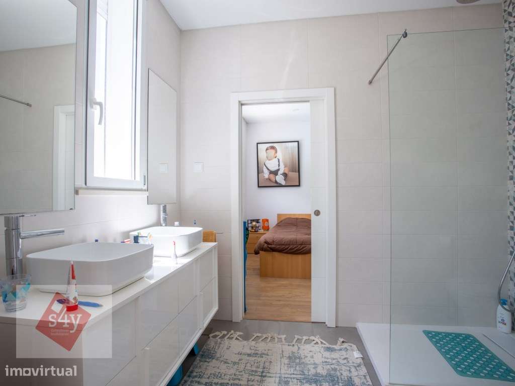 Moradia em Belverde - Piscina e Garagem!-42