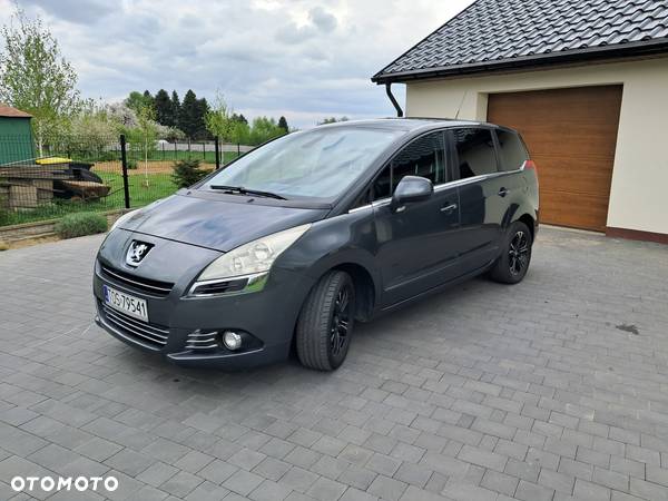 Peugeot 5008 - 1