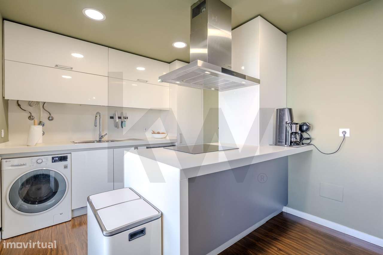 T2 com melhorias recentes e 2 lugares de parqueamento – conforto, tran - Grande imagem: 4/38