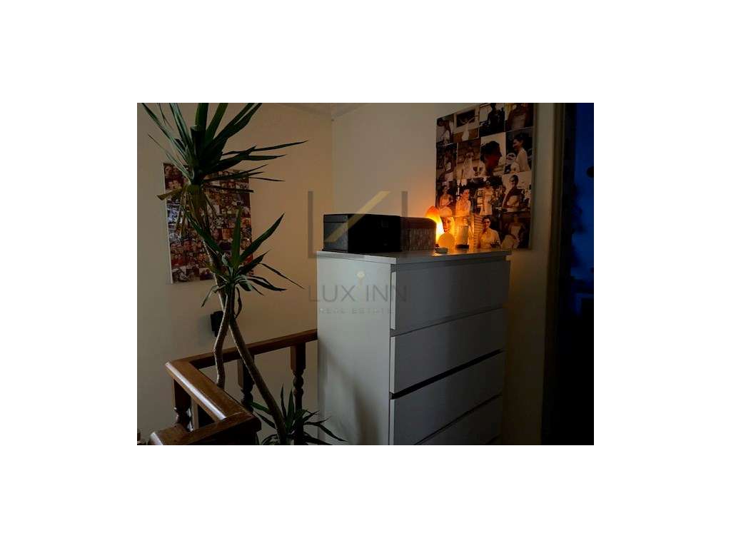 Moradia T3+1 em Vila Nogueira de Azeitão-34