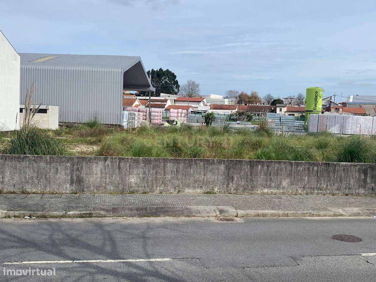 Lote 9 junto à Rua Oriental e A28, para construção de moradia - Grande imagem: 5/15