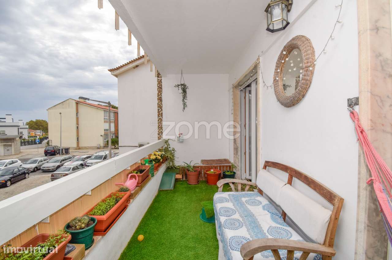 Apartamento T3 com varanda nas Areias, em São João do Estoril, - Grande imagem: 1/31