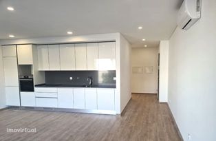 Apartamento T2 para venda NOVO em Quarteira , Loulé