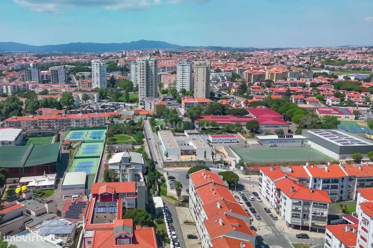 Apartamento T1 na Parede perto da estação de comboios-17