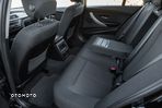 BMW Seria 3 318d - 27