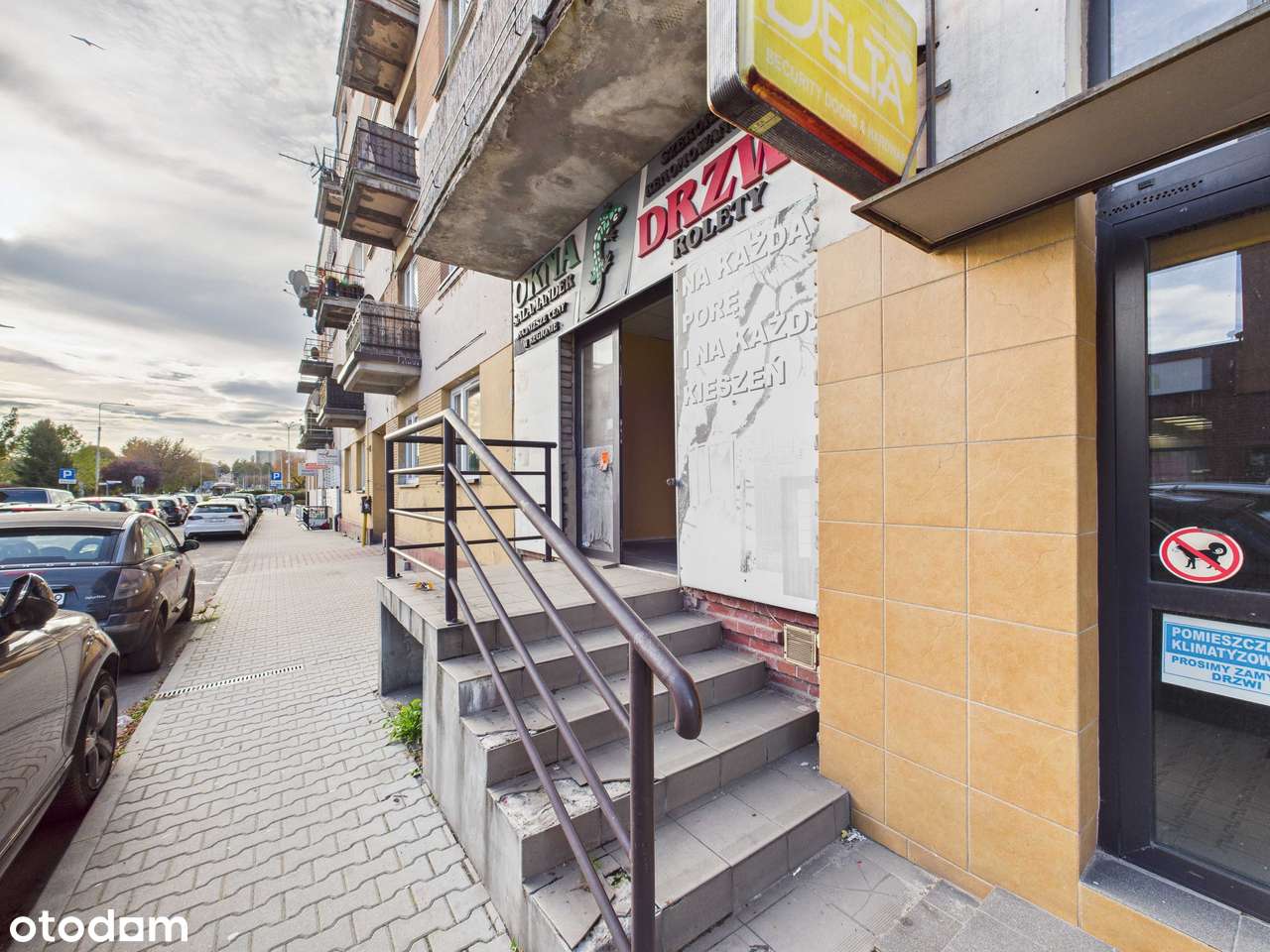 Lokal 21,5m Będzin Piłsudskiego 20 Super Lokalizacja w Ścisłym Centrum-1