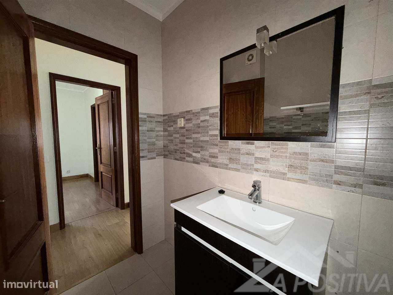Apartamento T2 Venda em São João da Madeira,São João da Madeira-22