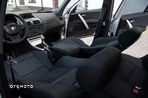 BMW X3 2.5i - 29