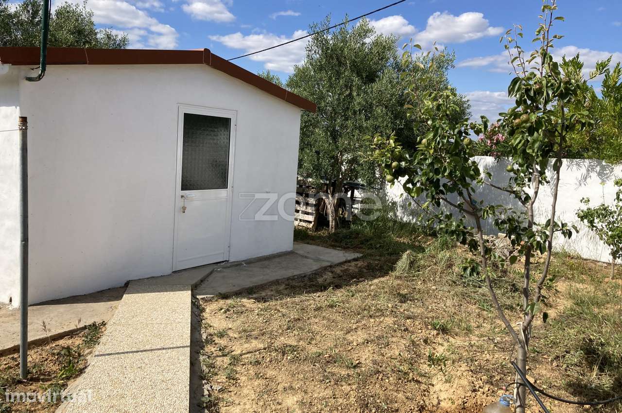 Terreno com Casa Modular - Grande imagem: 2/19