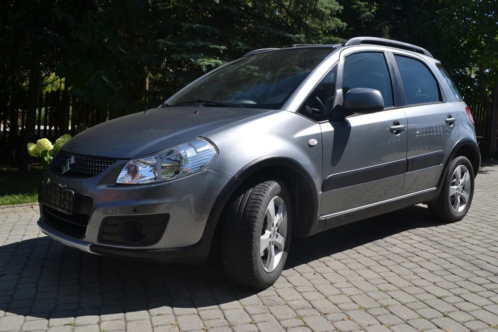 Suzuki SX4 I (2006-2013) 1.6 Premium 4WD 2012
