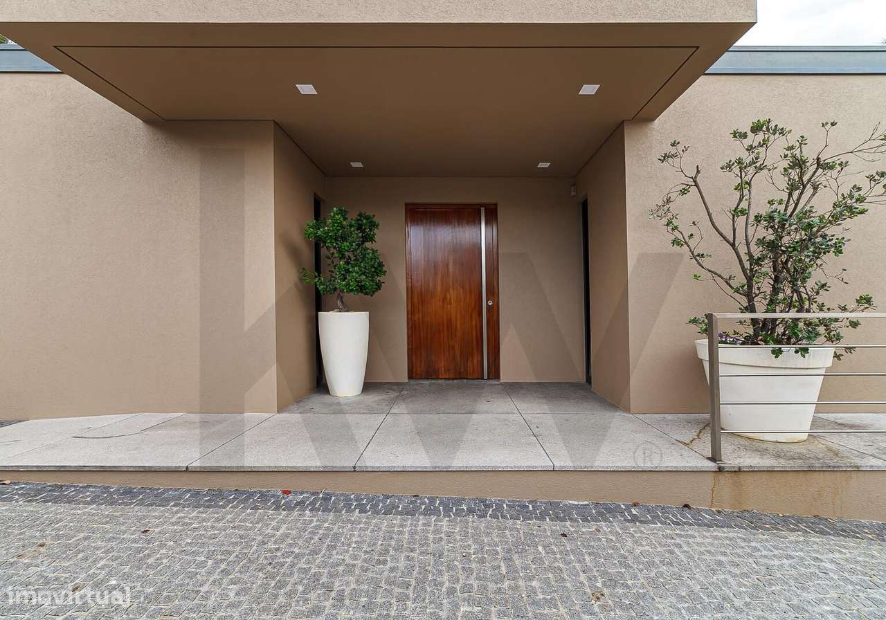 Moradia de luxo Térrea T4 - Santa Maria da Feira - Grande imagem: 4/54