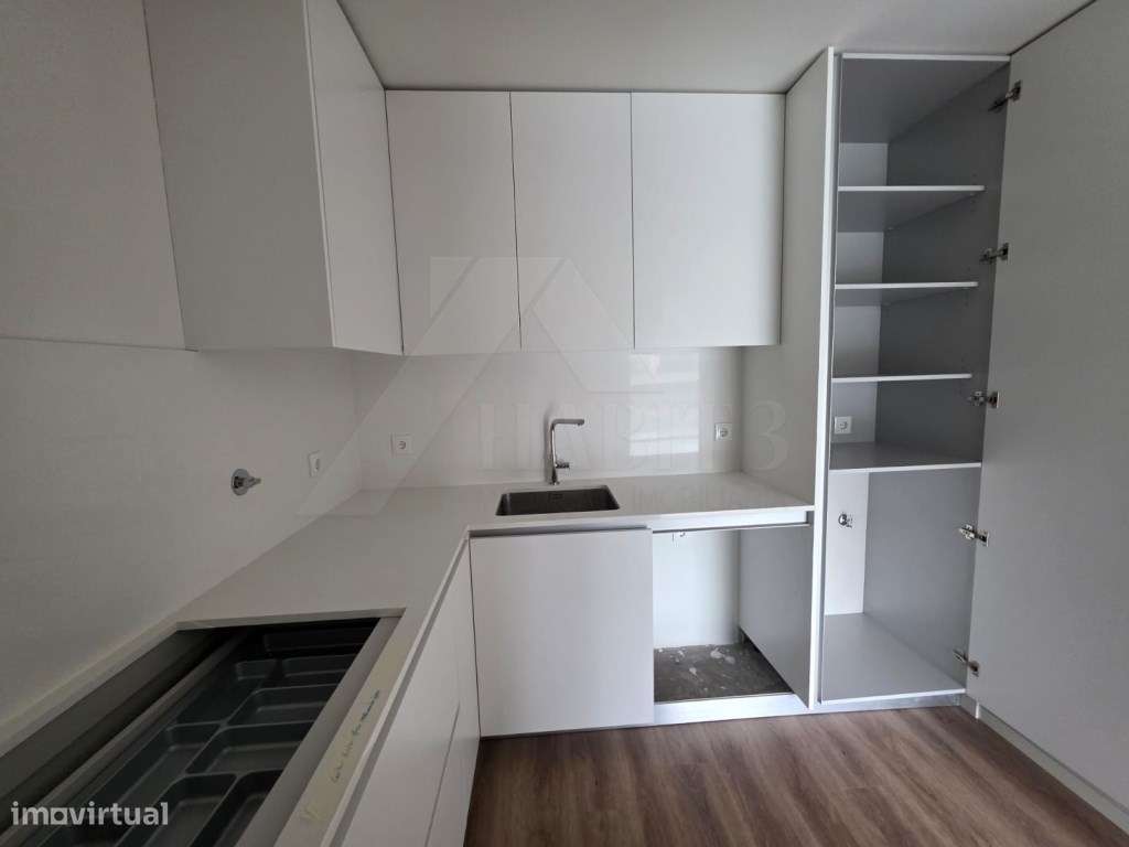 Apartamento T1 Novo em empreendimento de luxo - Grande imagem: 5/11