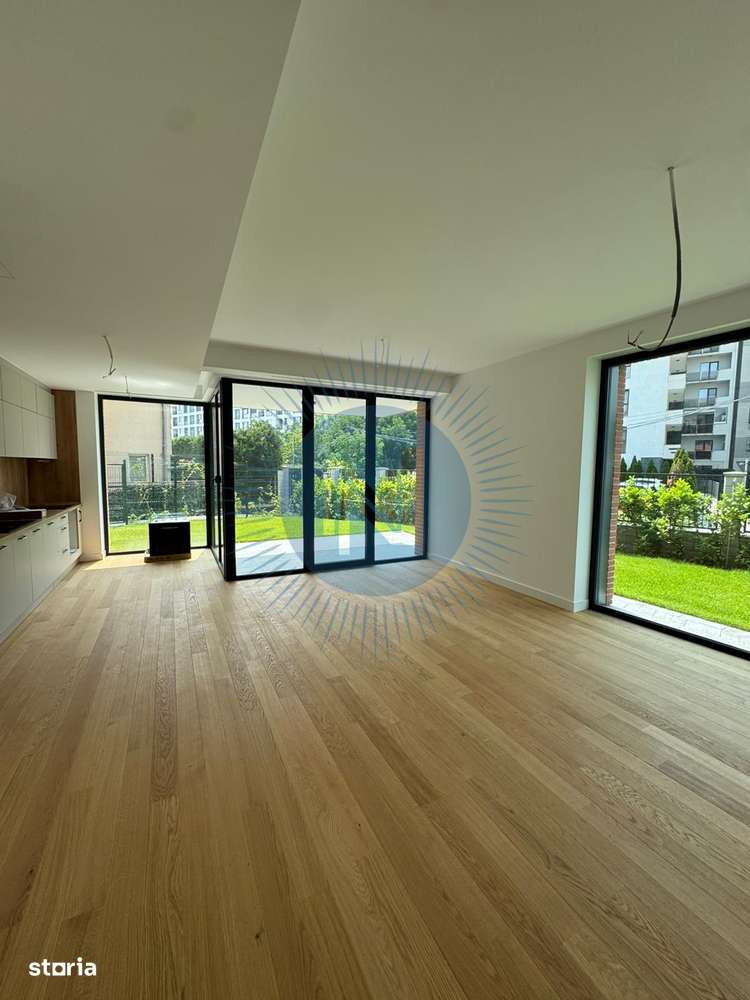 Apartament 4 camere cu curte - Imagine principală: 4/16