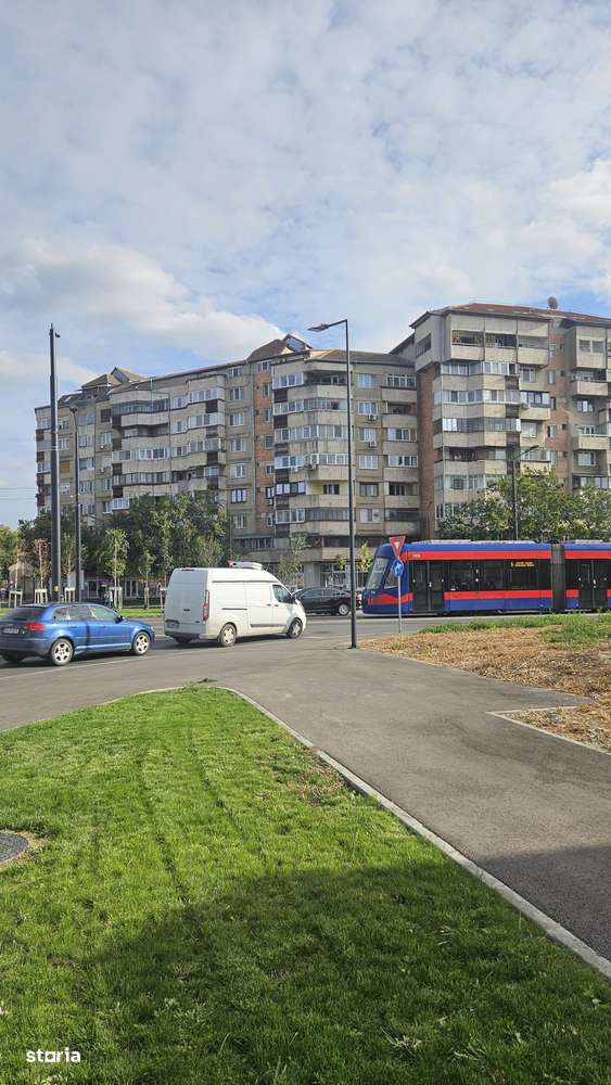 Teren 714 mp D-P-2E-M/R B-dul Decebal-Prima Shop,front 24ml-1