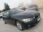 BMW Seria 3 320d DPF Touring - 13