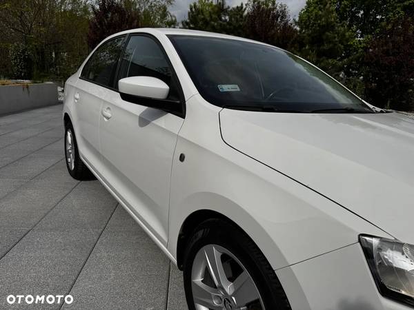 Skoda RAPID 1.6 TDI DPF Ambition - 23