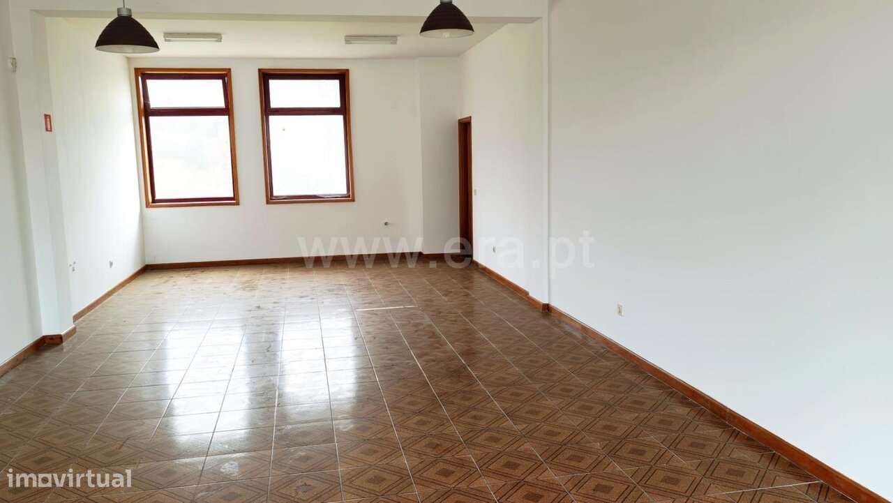 Loja / Marco de Canaveses, Soalhães - Grande imagem: 3/6