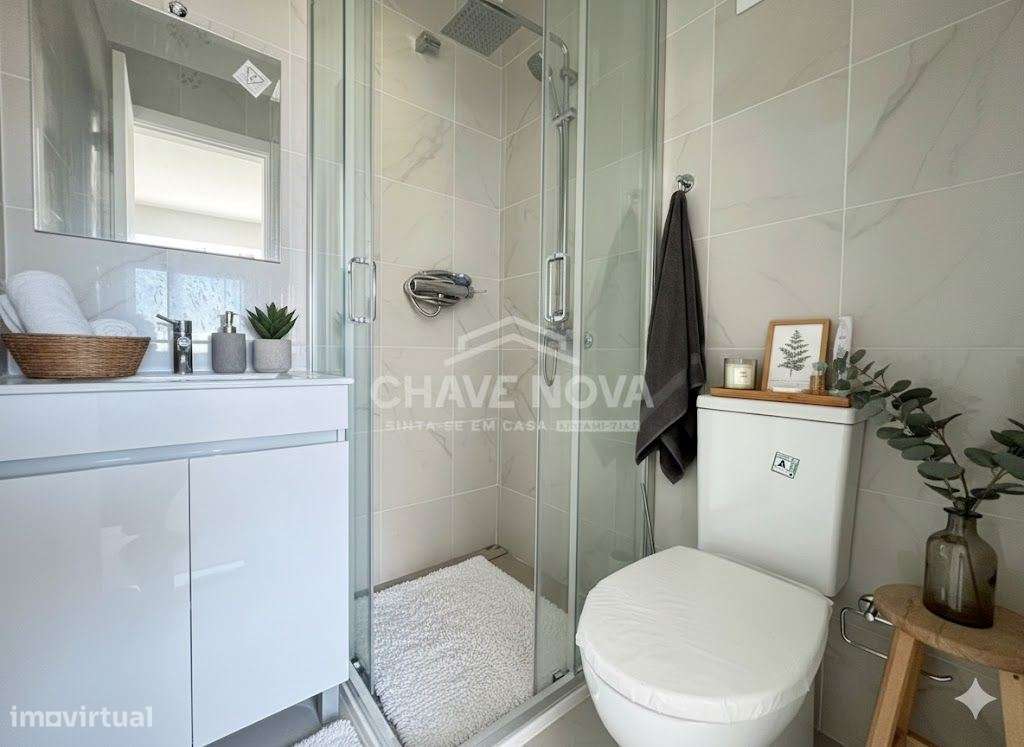 Apartamento T2 na Foz totalmente renovado - Grande imagem: 4/15