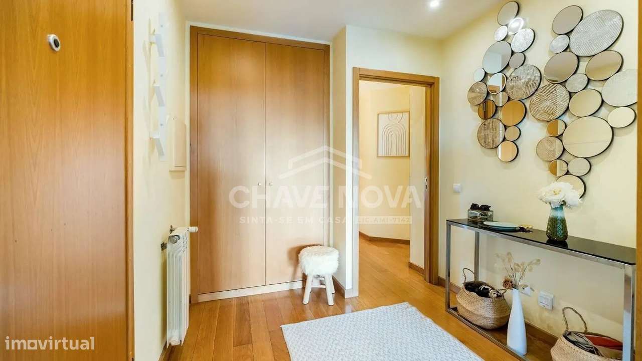 Apartamento T2 c/ Lugar de Garagem em Canidelo-24