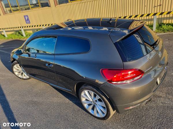 Volkswagen Scirocco 2.0 TDI - 15