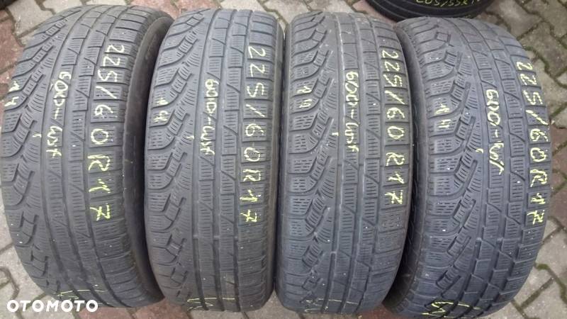 Opony zimowe 225/60R17 Pirelli Sottozero 99H - 1