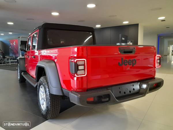 Jeep Gladiator 3.0 CRD Sport AT8 - 7