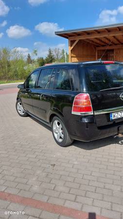 Opel Zafira 1.9 CDTI Enjoy - 4