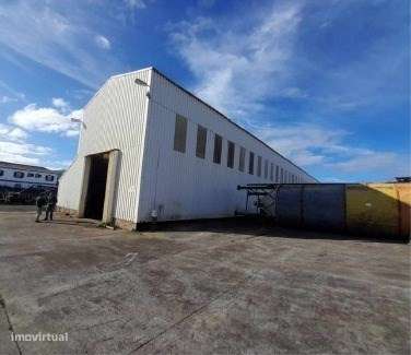 Estaleiro sito em Terceira - Açores - Grande imagem: 2/4