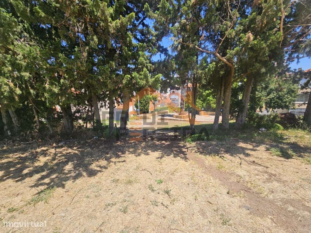 Situado na Ramada, 1800 m² terreno - Excelente Oportunidade de Inve...-21