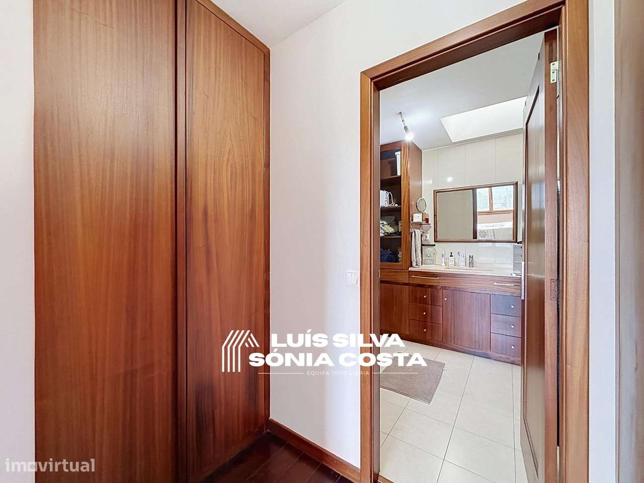Moradia T4 com Jardim, Pátio, Ótimas Áreas & Excelente...-20