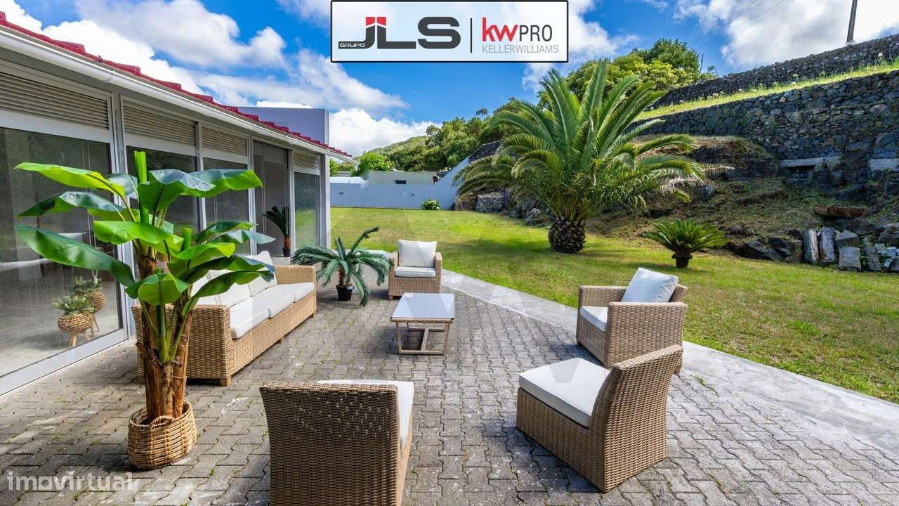 Viva ou Invista! Moradia Térrea de Luxo com 4 Suites e AL de Alta Rent - Grande imagem: 2/37