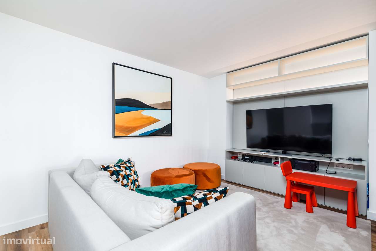 T3 duplex Belas Clube de Campo | parqueamento | varanda-9