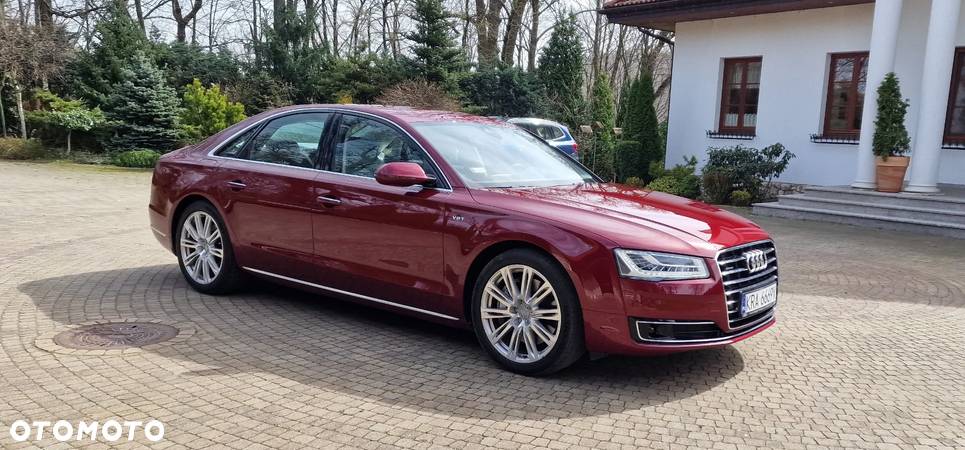 Audi A8 4.2 TDI DPF (clean diesel) quattro tiptronic - 18