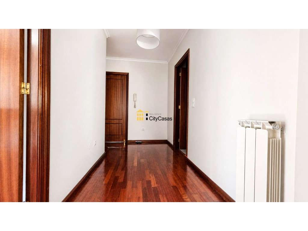 Apartamento T3 c/ L. Garagem | Águas Santas-7