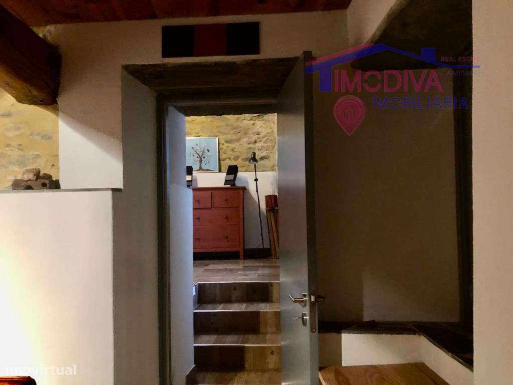 Casa de Xisto T2 com licença AL, em Castanheira de Pera-36