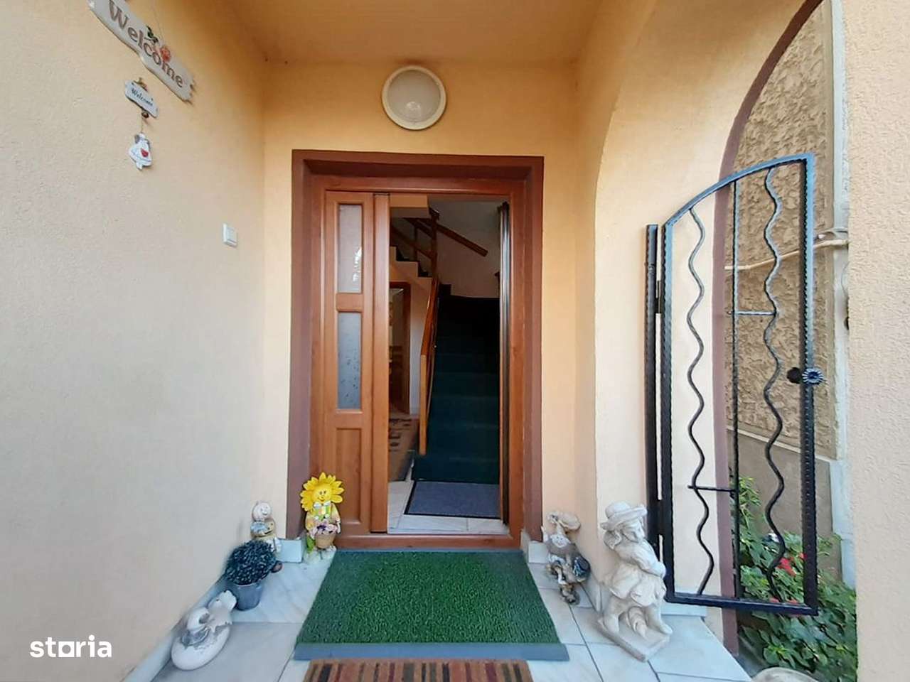 Vila de Inchiriat, Brasovul Vechi - Imagine principală: 3/17