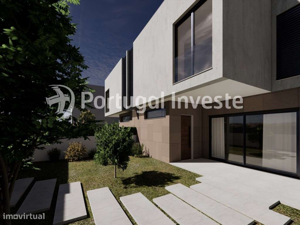 Vende 2 lotes para 2 moradias - T3 com 168m2 cada, Sobreda | Almada-23