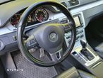 Volkswagen Passat Alltrack 2.0 TDI 4Motion DSG BlueMotion Tec - 16