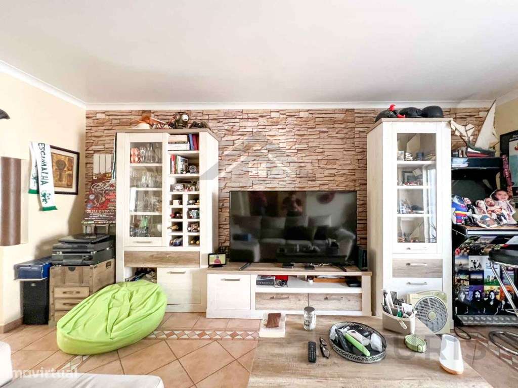 Moradia T3 com piscina para venda em Lagos-11