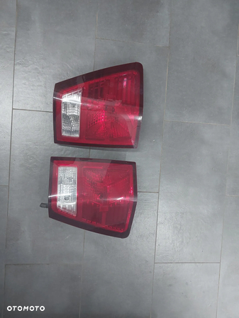 jeep grand cherokee wk lampy tył - 2