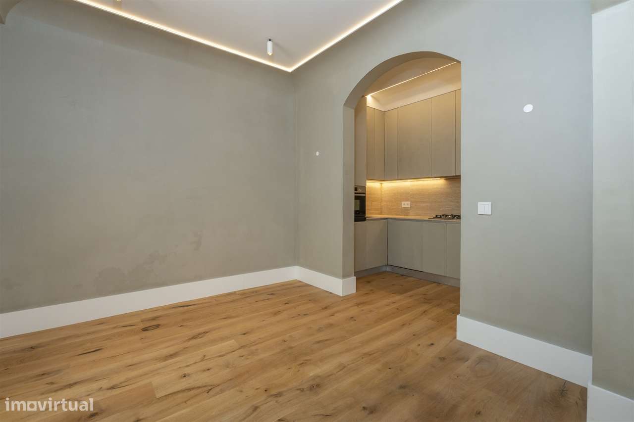 Apartamento T3 nas Avenidas Novas, Lisboa-29